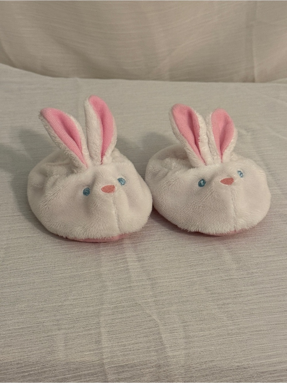Build-A-Bear White Plush Bunny Slippers with Pink Inner Ear